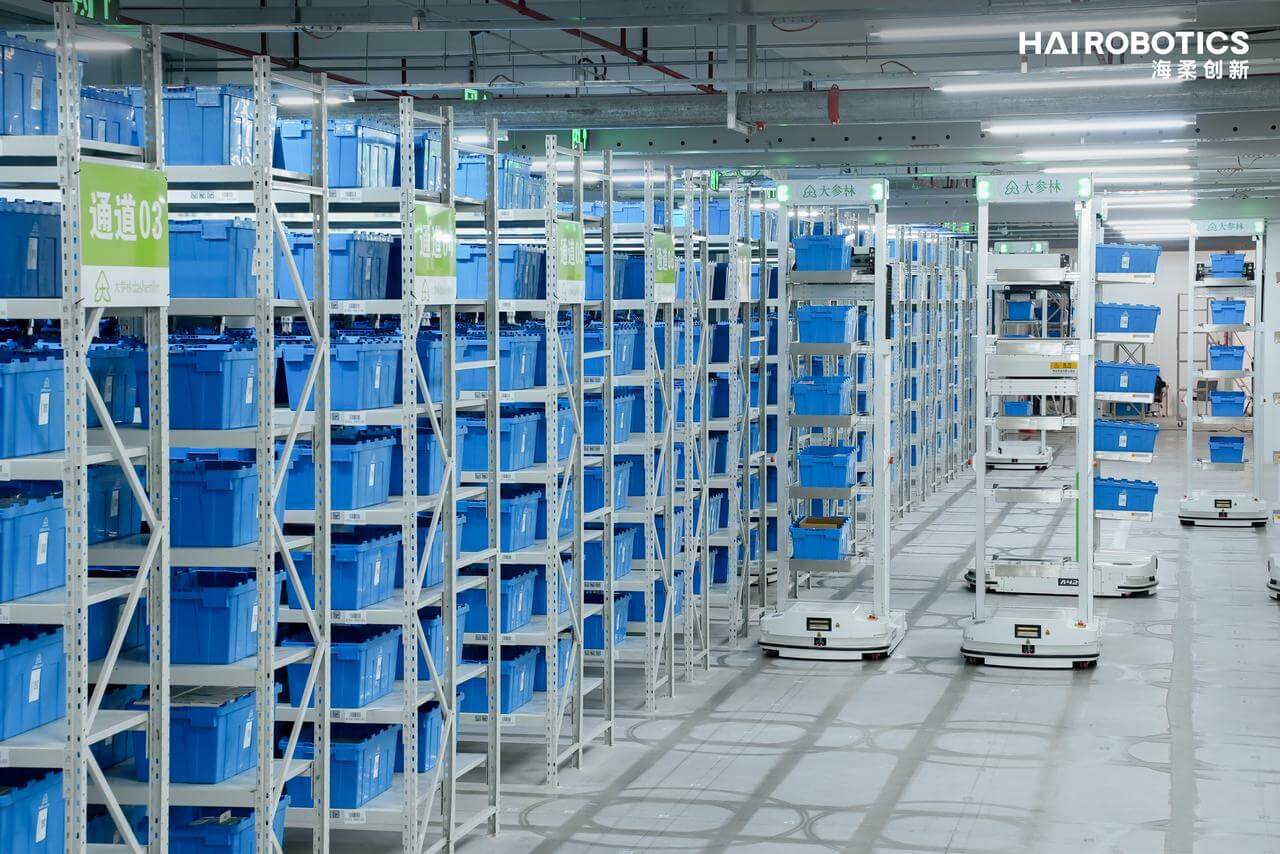 1.2万库位的密集存储